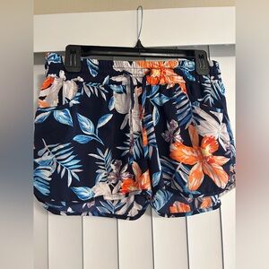 Floral Print Women's Athletic Shorts